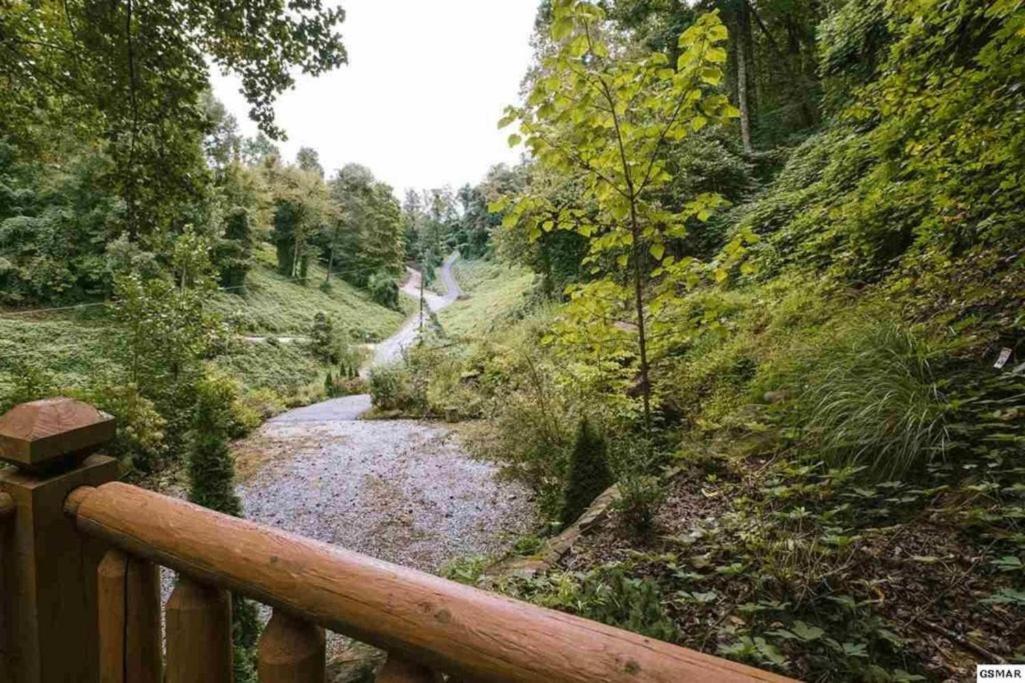 Permanent Vacation-Private Honeymoon Cabin With Hot Tub Sevierville Buitenkant foto