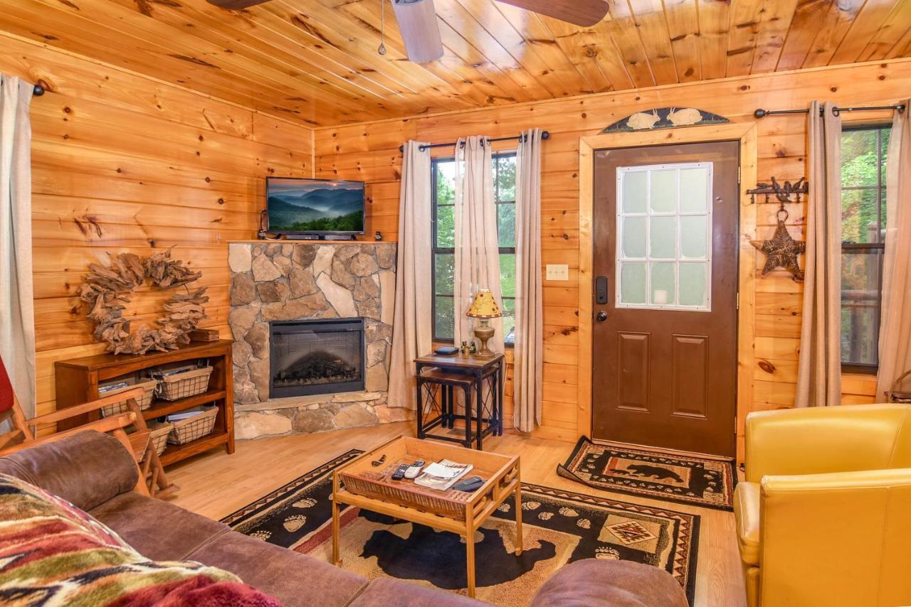 Permanent Vacation-Private Honeymoon Cabin With Hot Tub Sevierville Buitenkant foto