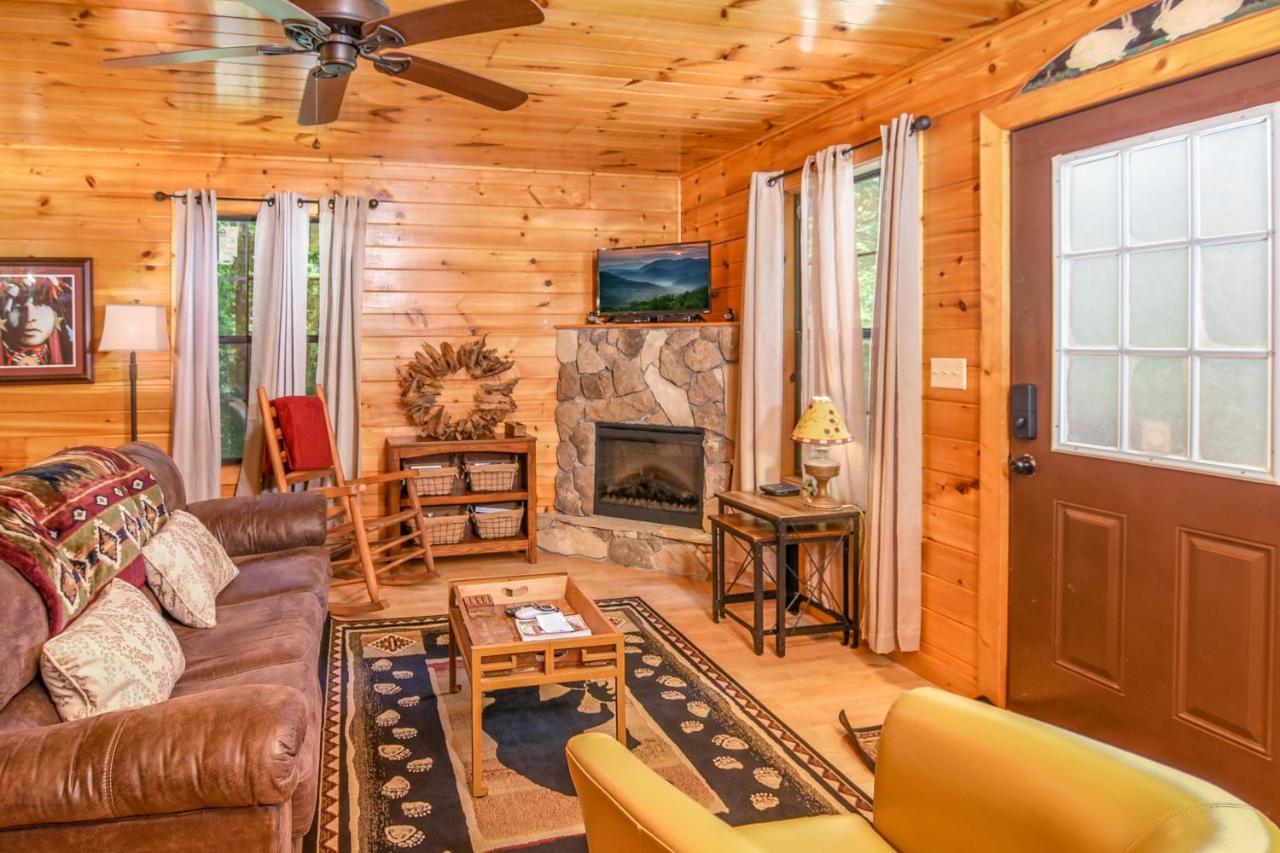 Permanent Vacation-Private Honeymoon Cabin With Hot Tub Sevierville Buitenkant foto