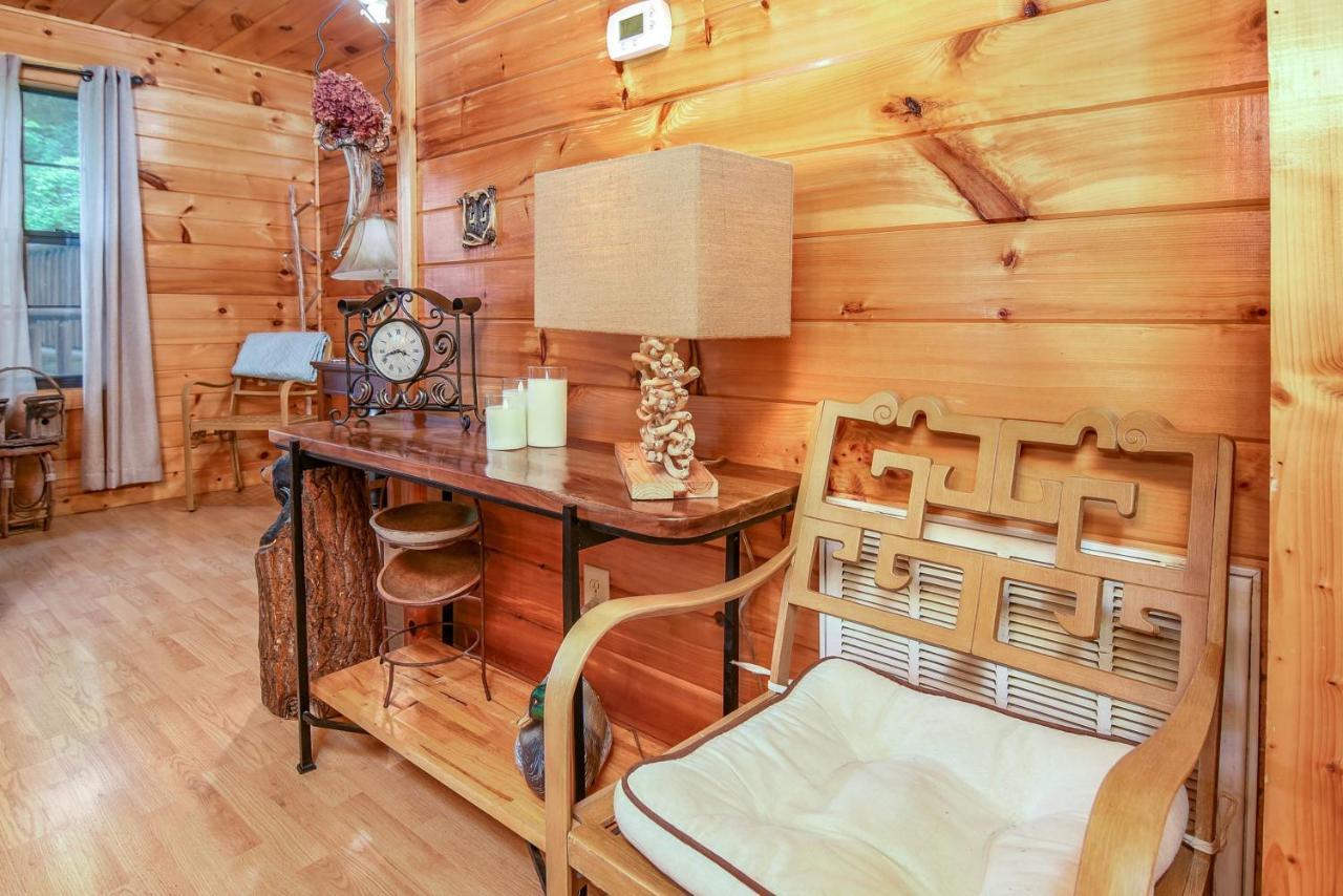Permanent Vacation-Private Honeymoon Cabin With Hot Tub Sevierville Buitenkant foto