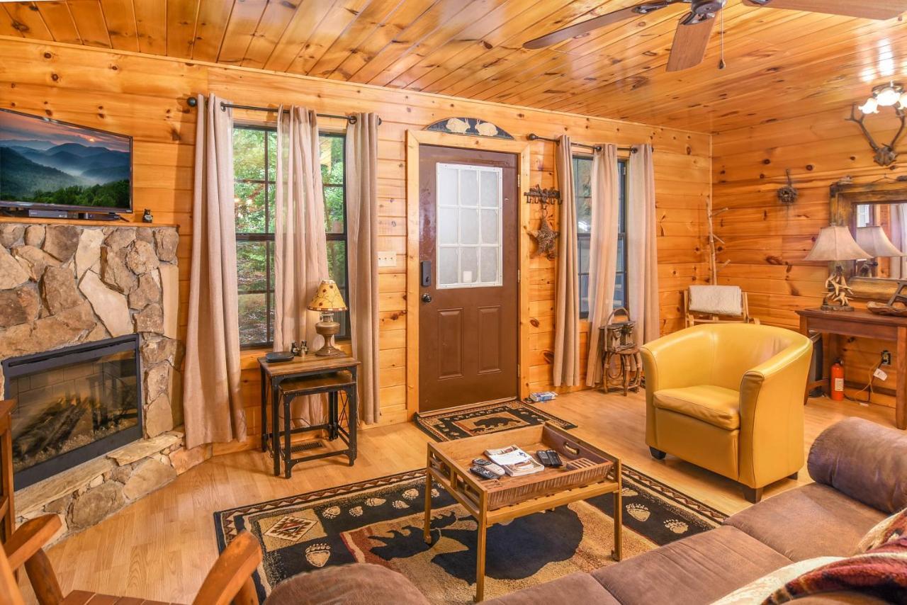 Permanent Vacation-Private Honeymoon Cabin With Hot Tub Sevierville Buitenkant foto